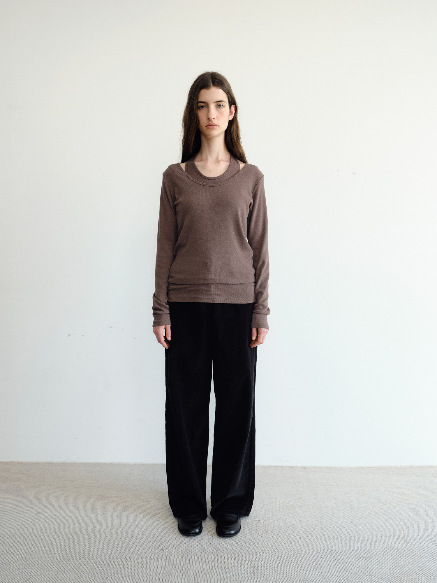 Loop Halter T-shirt [Brown]