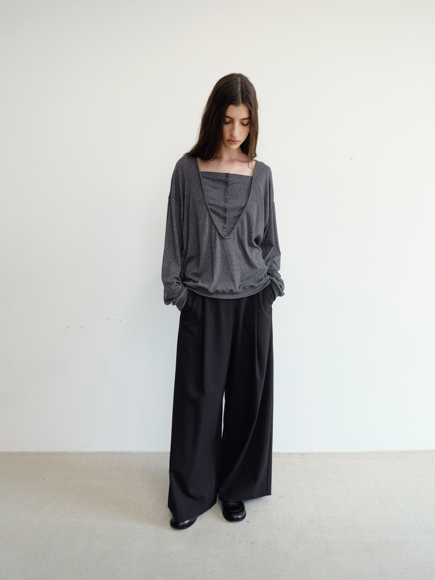 Leno Wool V-neck T-shirt [Gray]