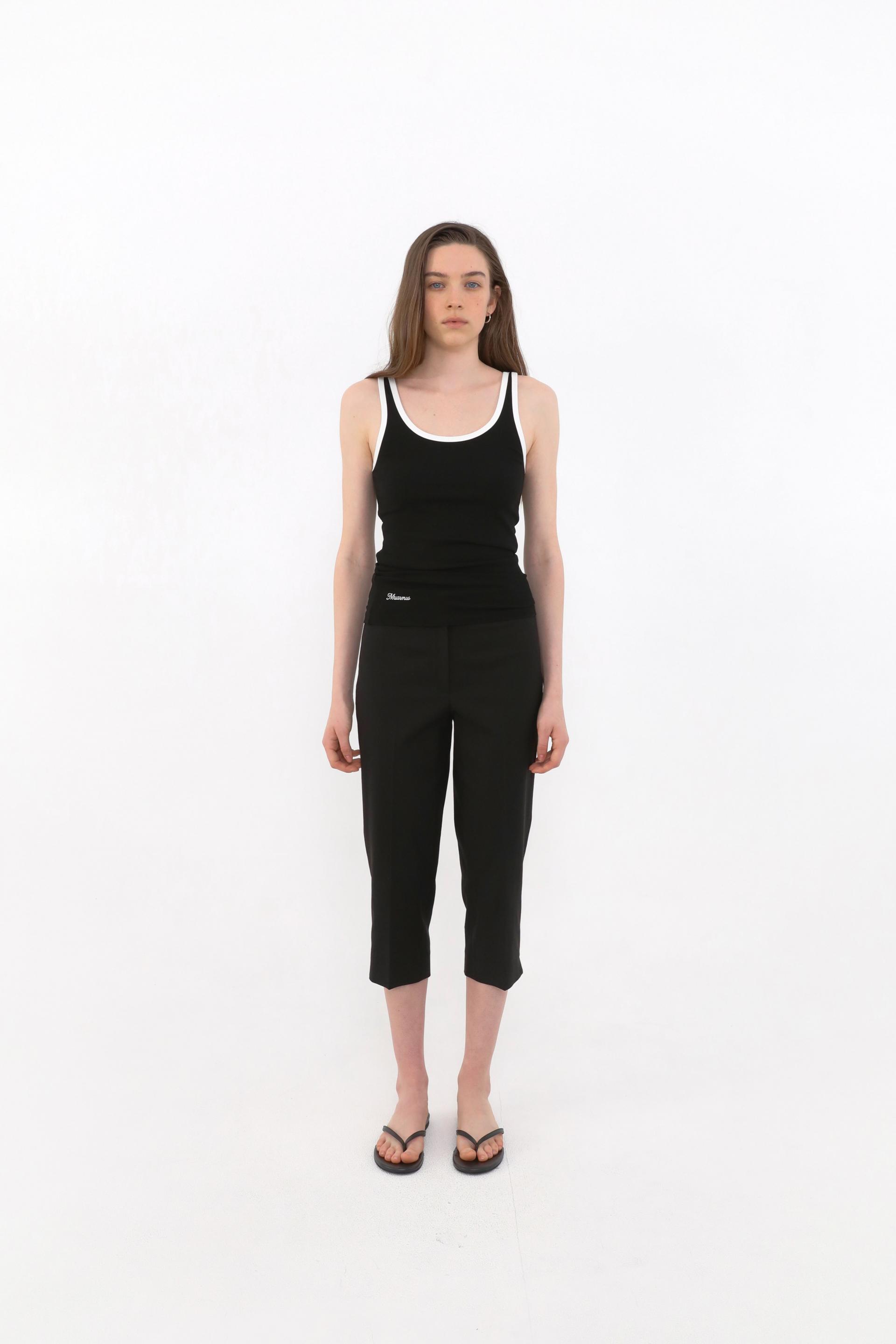 Leon Contrast Sleeveless [Black]