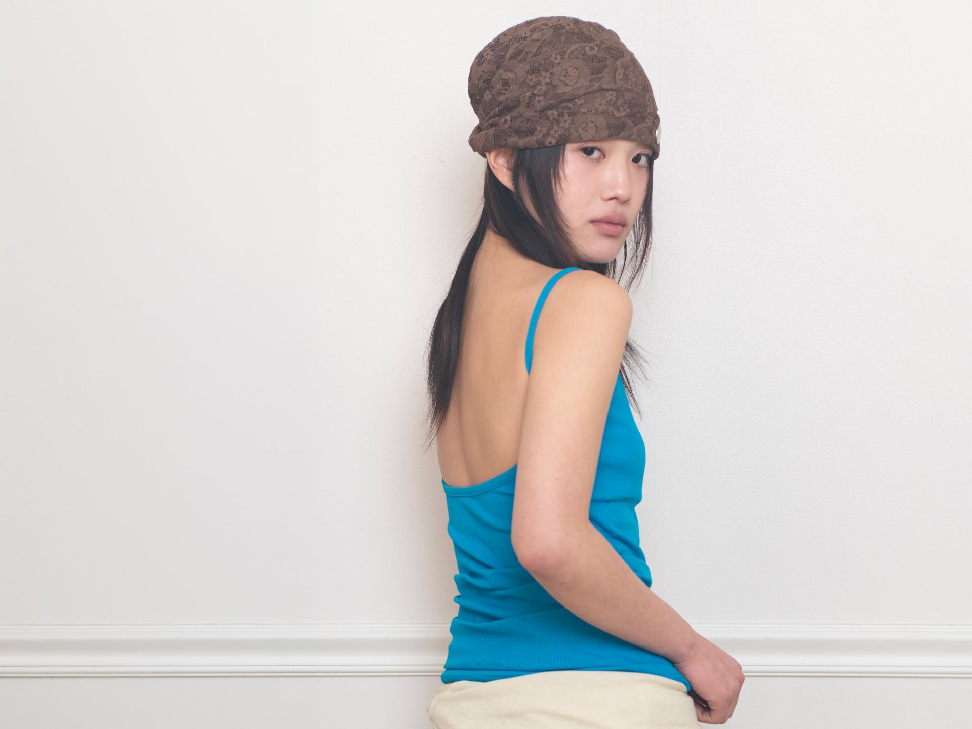[2차 6/1출고] EASY OPEN BACK SLEEVELESS (COBALT BLUE)