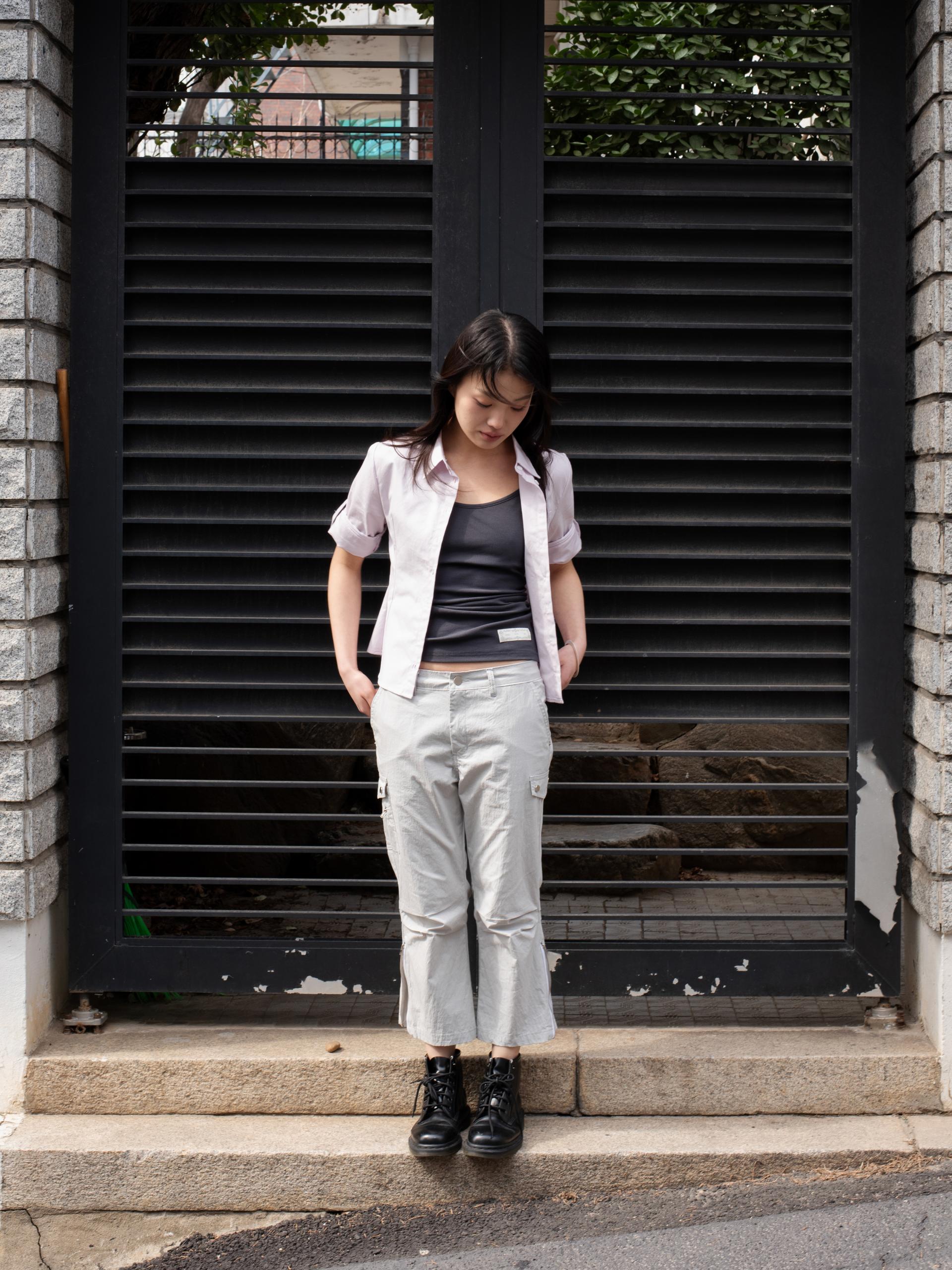 EASY OPEN BACK SLEEVELESS (CHARCOAL)