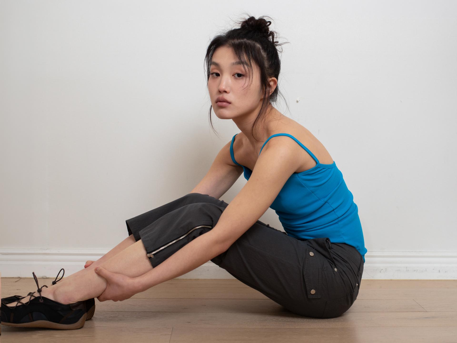[2차 6/1출고] EASY OPEN BACK SLEEVELESS (COBALT BLUE)