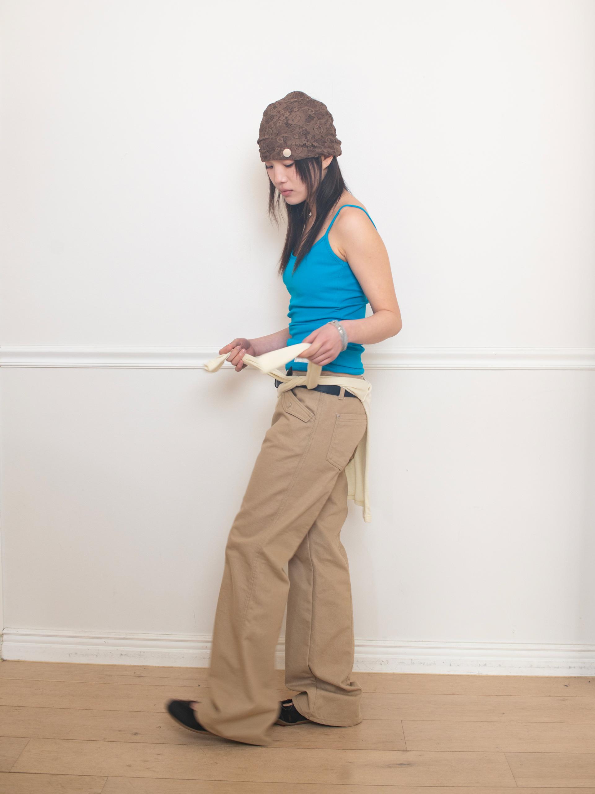 [2차 6/1출고] EASY OPEN BACK SLEEVELESS (COBALT BLUE)