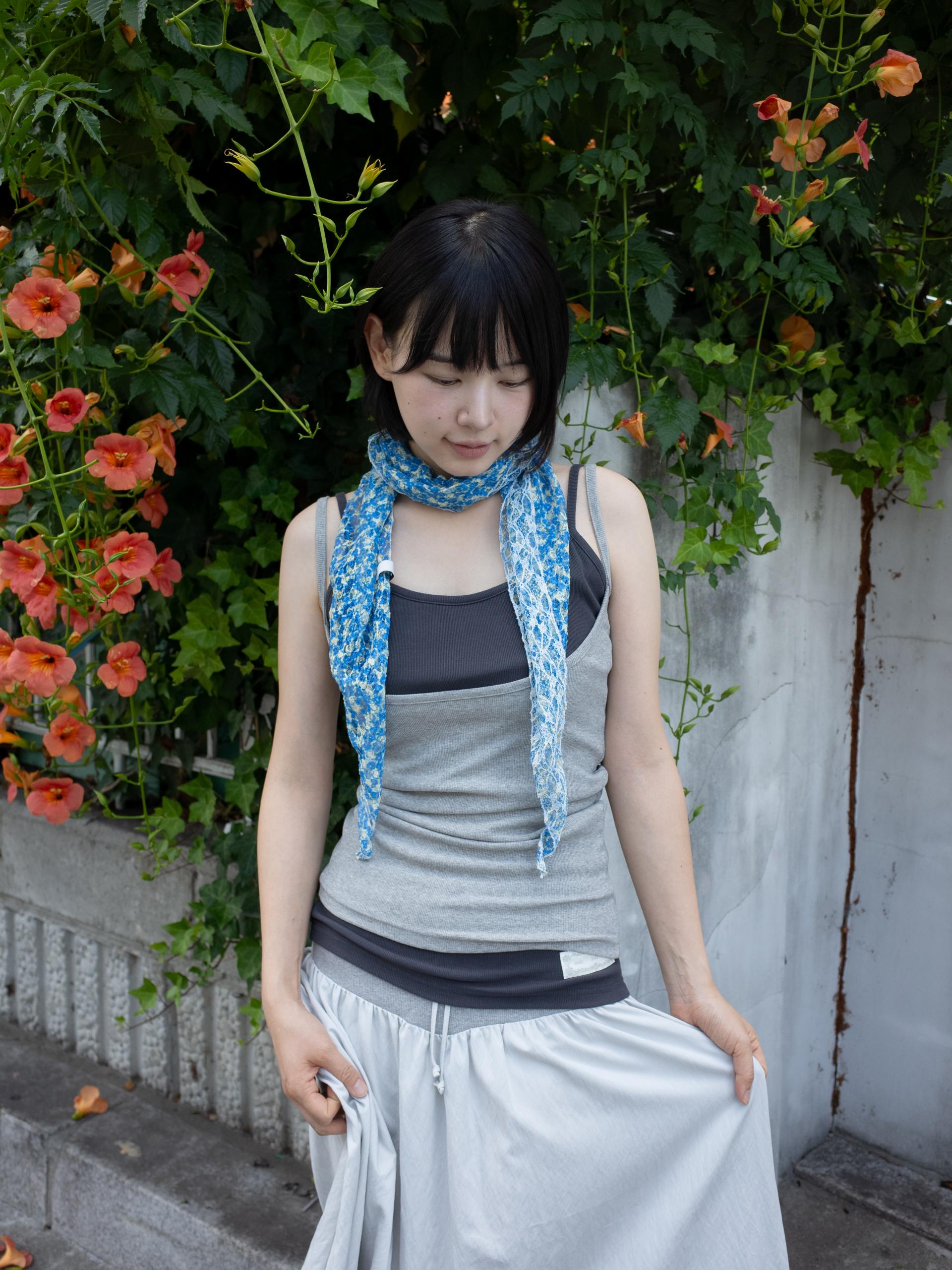 FLORAL PATTERN SCARF (BLUE)