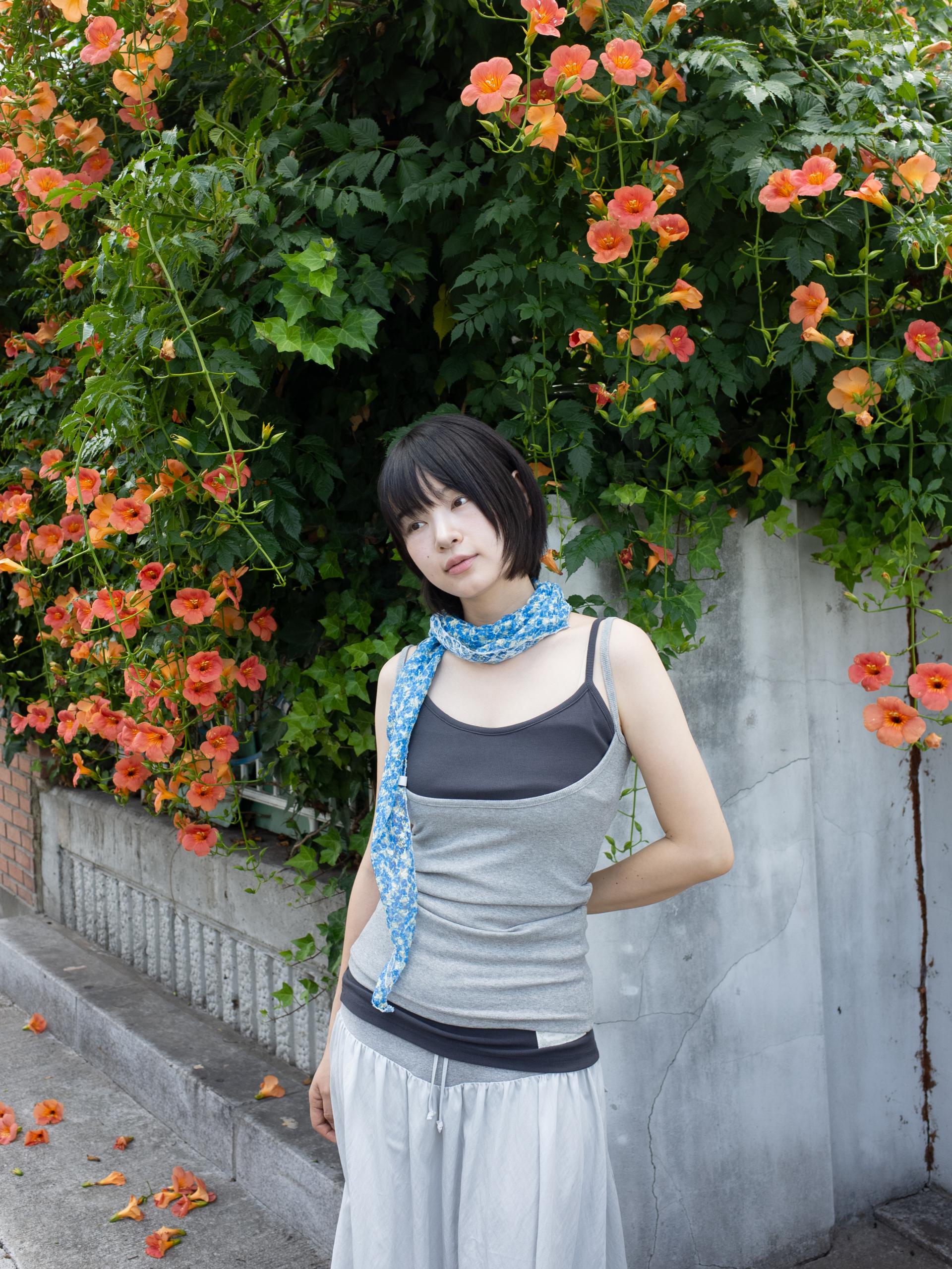 FLORAL PATTERN SCARF (BLUE)