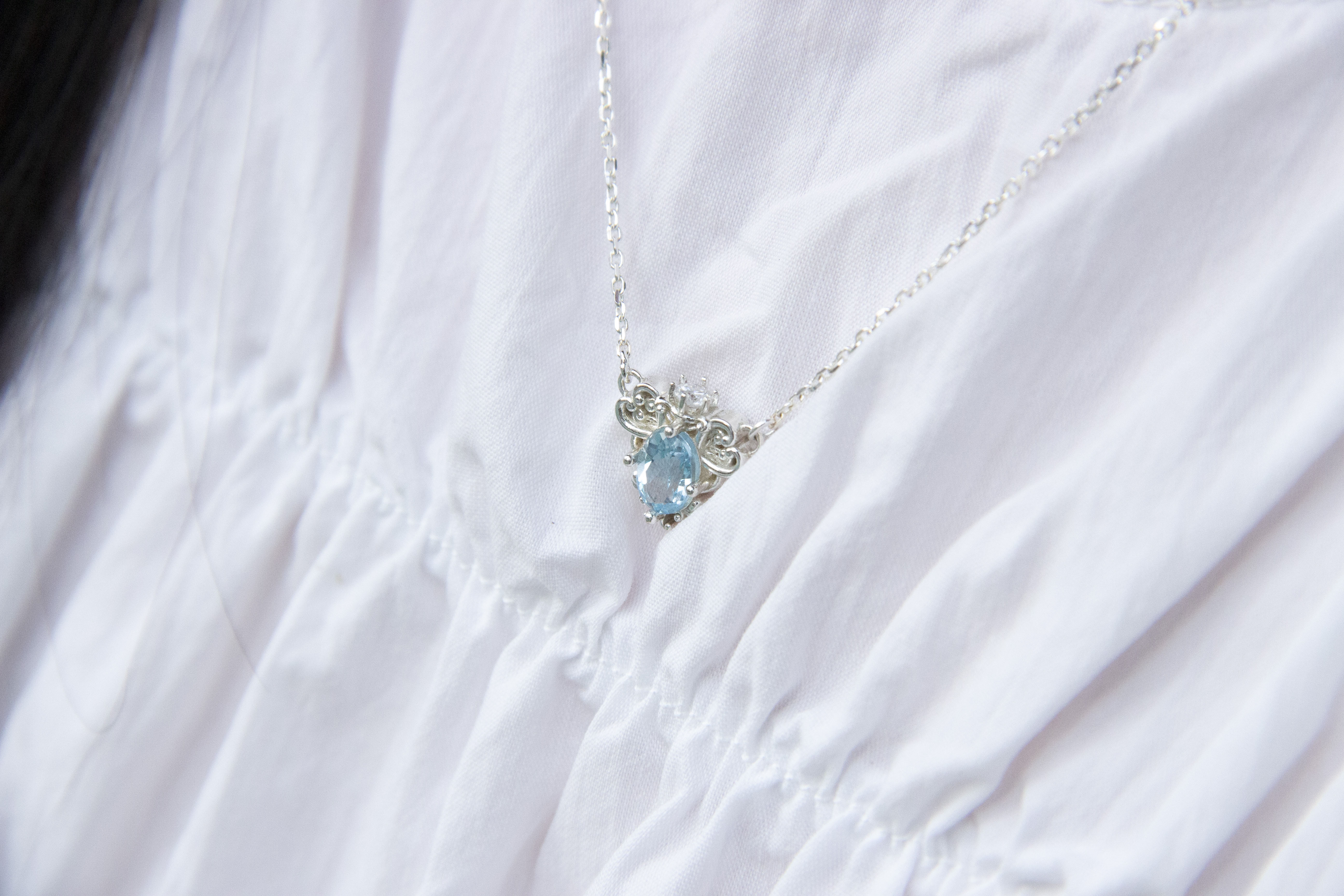 Sealing Wish Necklace_소원의 비약 목걸이_스카이토파즈