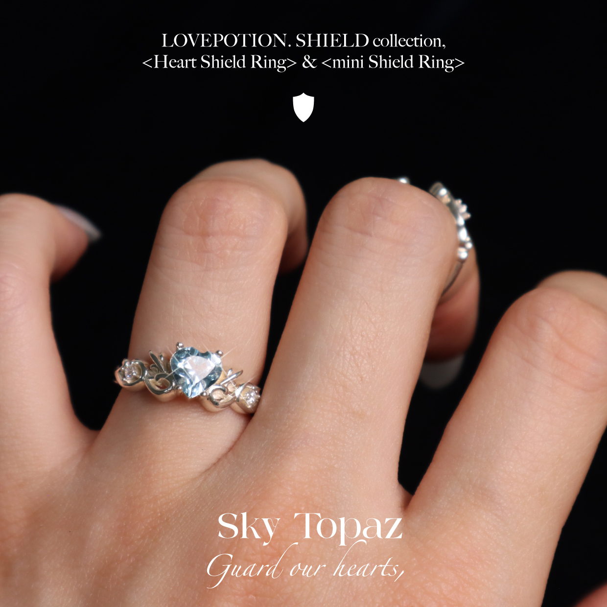 Heart Shield Ring_스카이토파즈