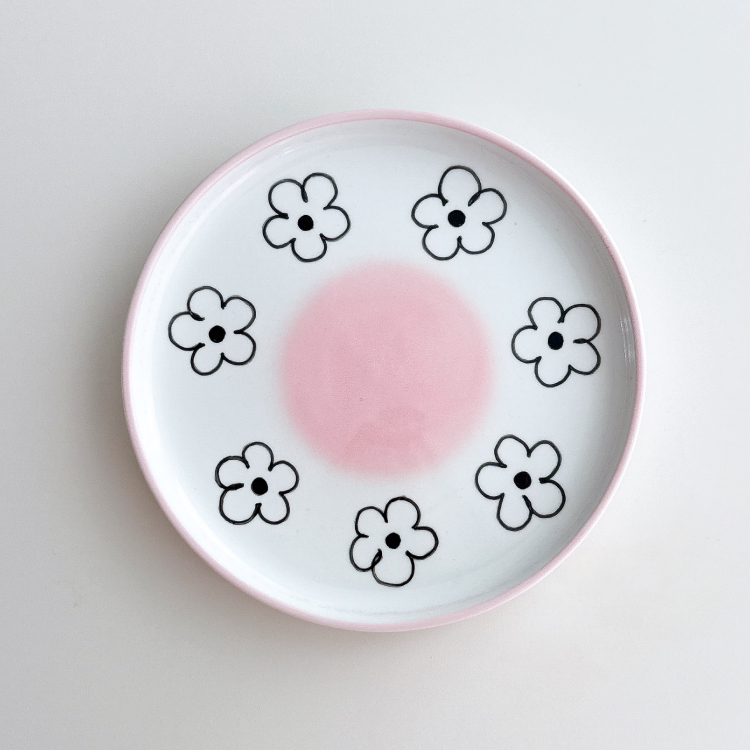 Flat Dish(Black Flower)