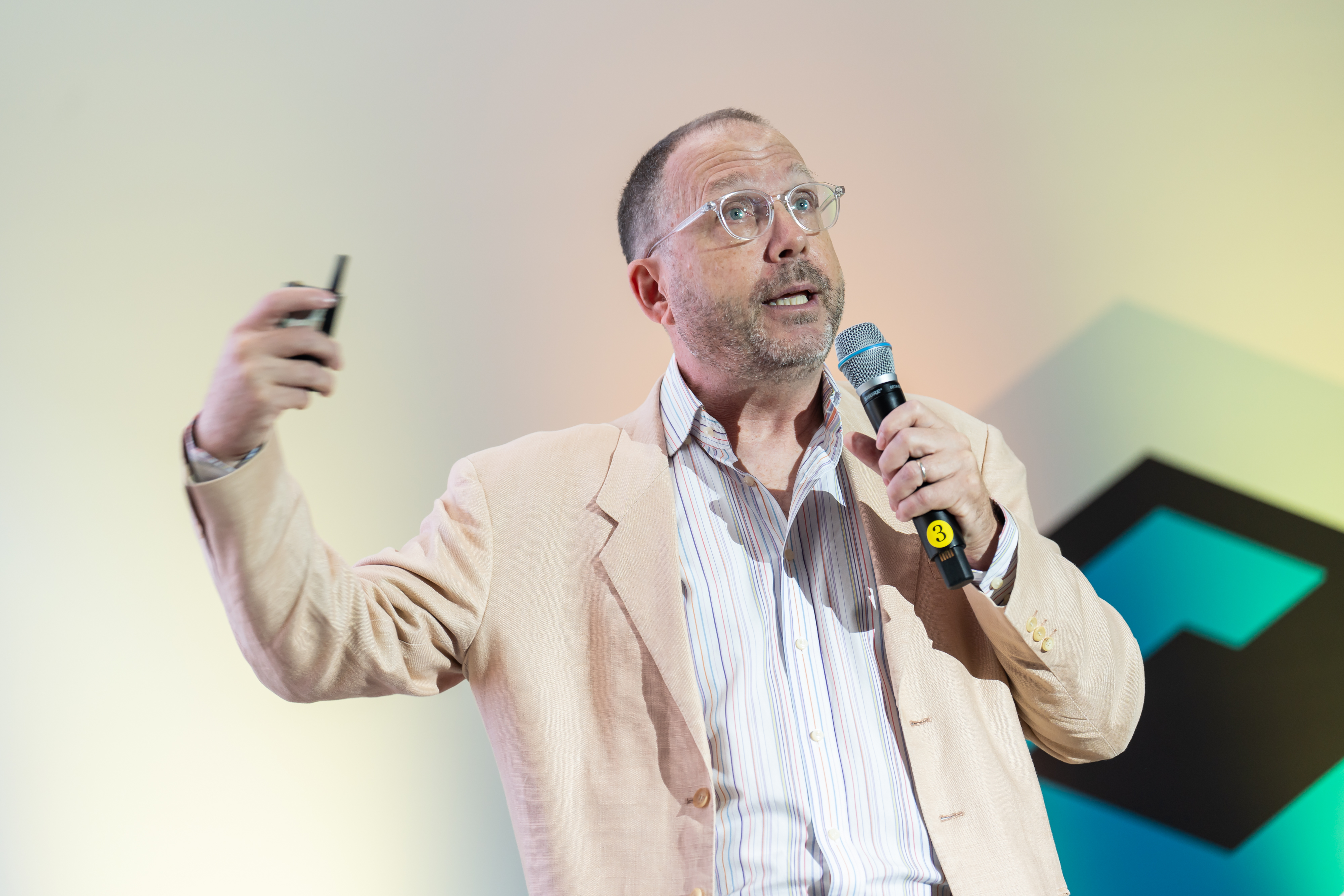 2271da298c630.jpg