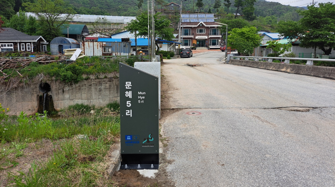f706af709a44f.png