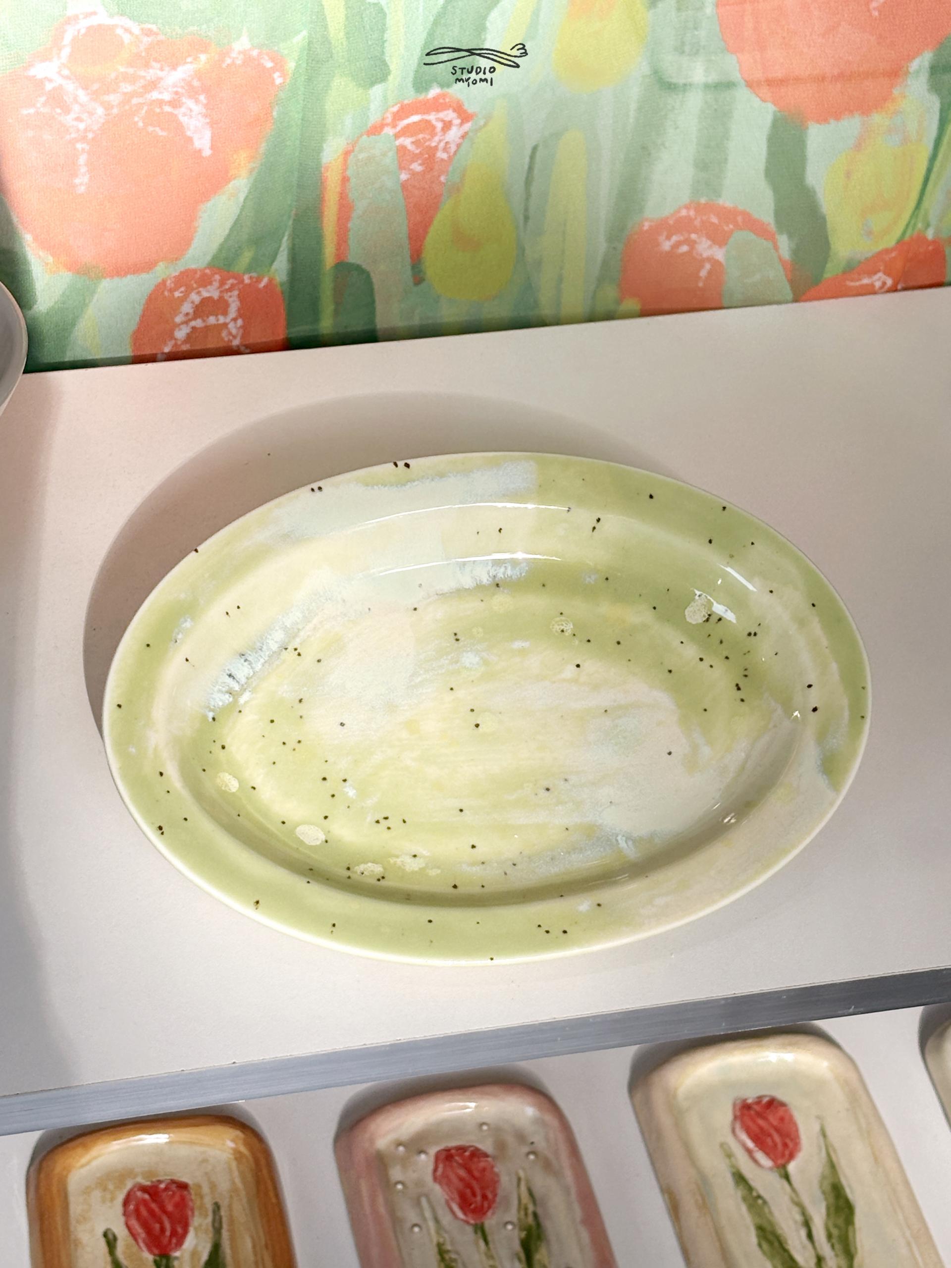 Middle Oval Plate (구름)