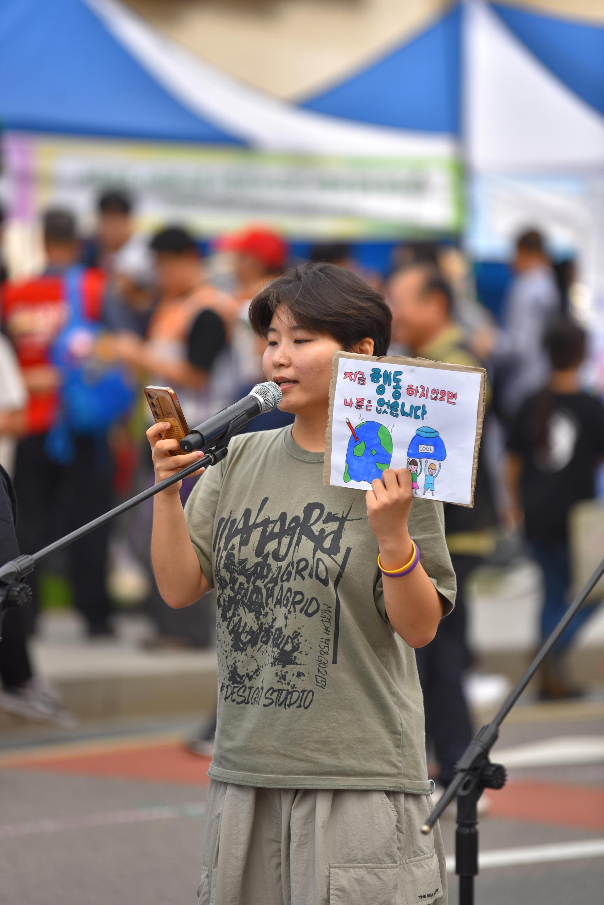 1aeda56a46a3c.jpg