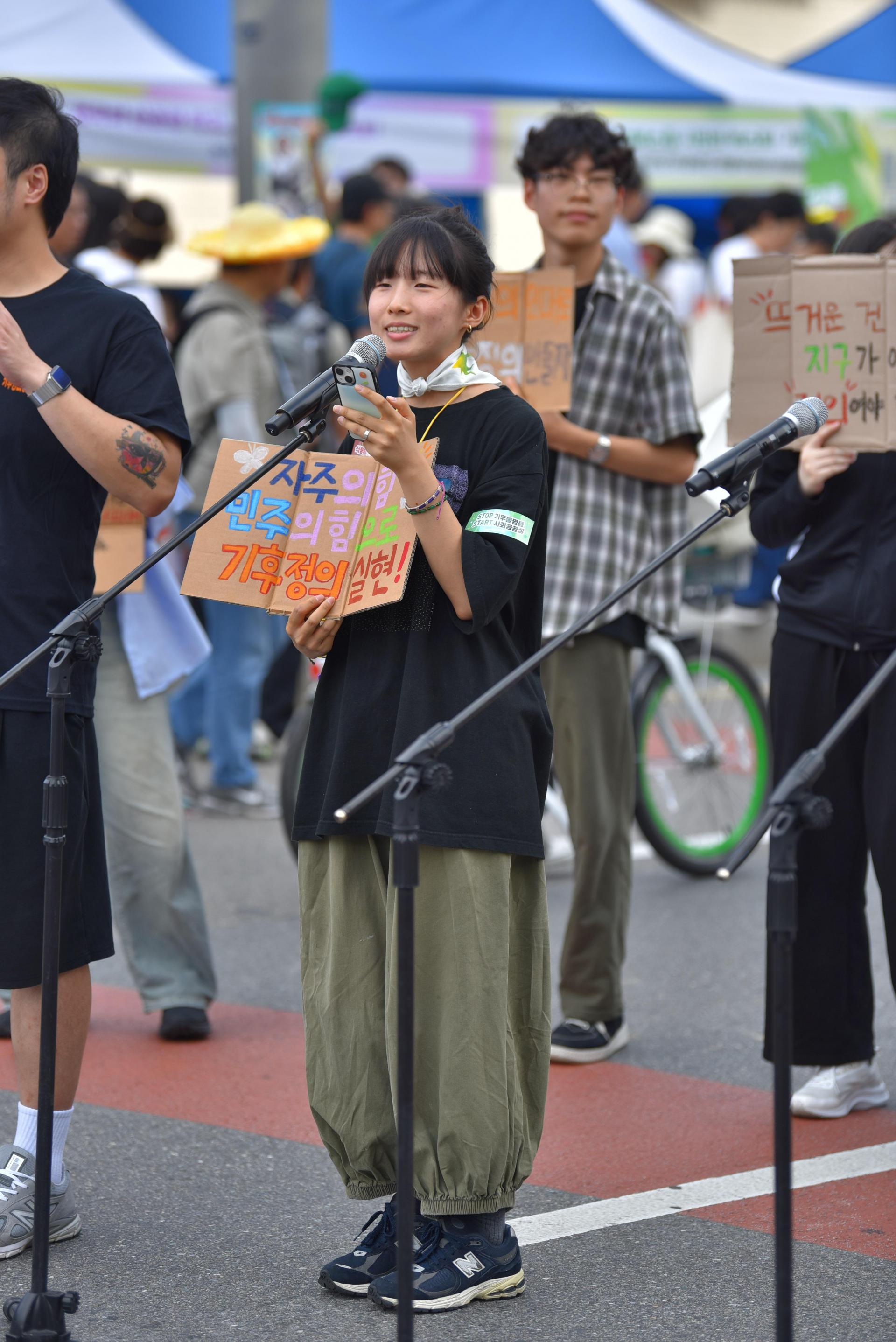 827e98092b3fc.jpg