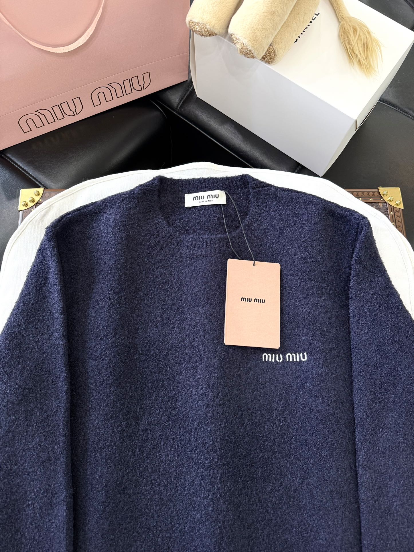256cf8053170f.jpg