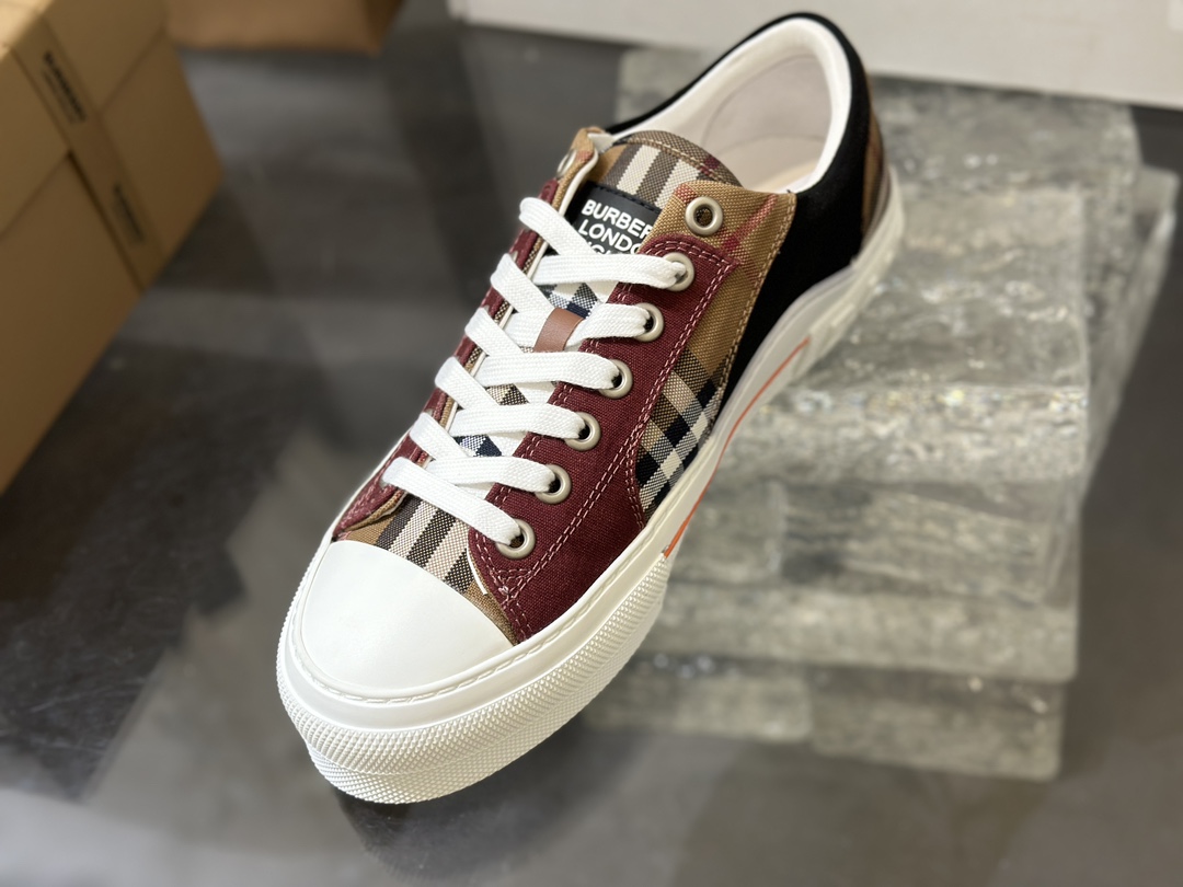 6b96ade825235.jpg