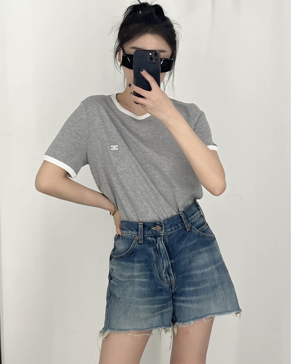 70a864d304376.jpg