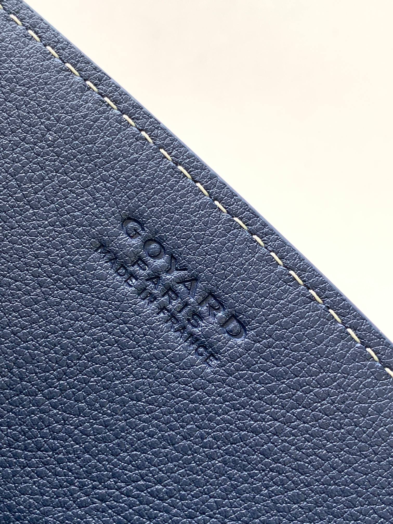 83442ec0927cc.jpg
