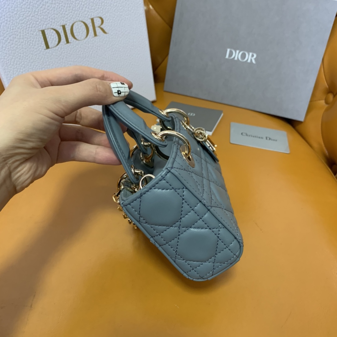 8606b31471be4.jpg