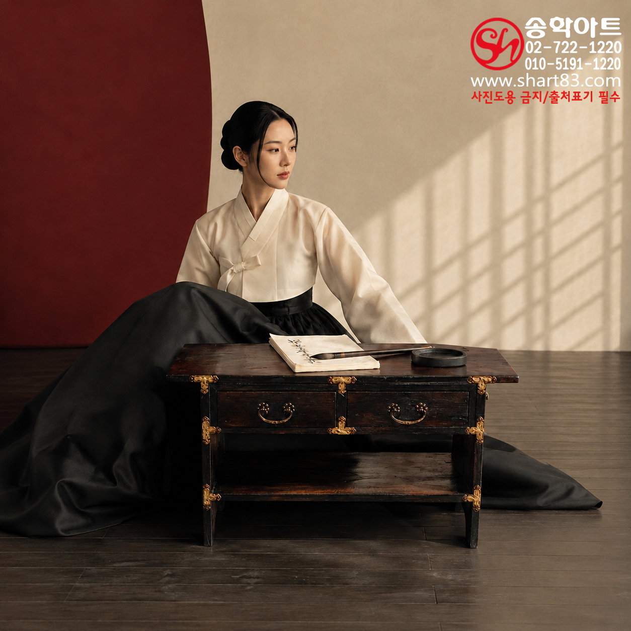 [제작/판매/대여] 조선시대풍 서안 원목 고가구 서상 서탁 궤안 옛날 책상 문방가구 사랑방 연출 문갑형 선비상 송학아트 자체 제작품