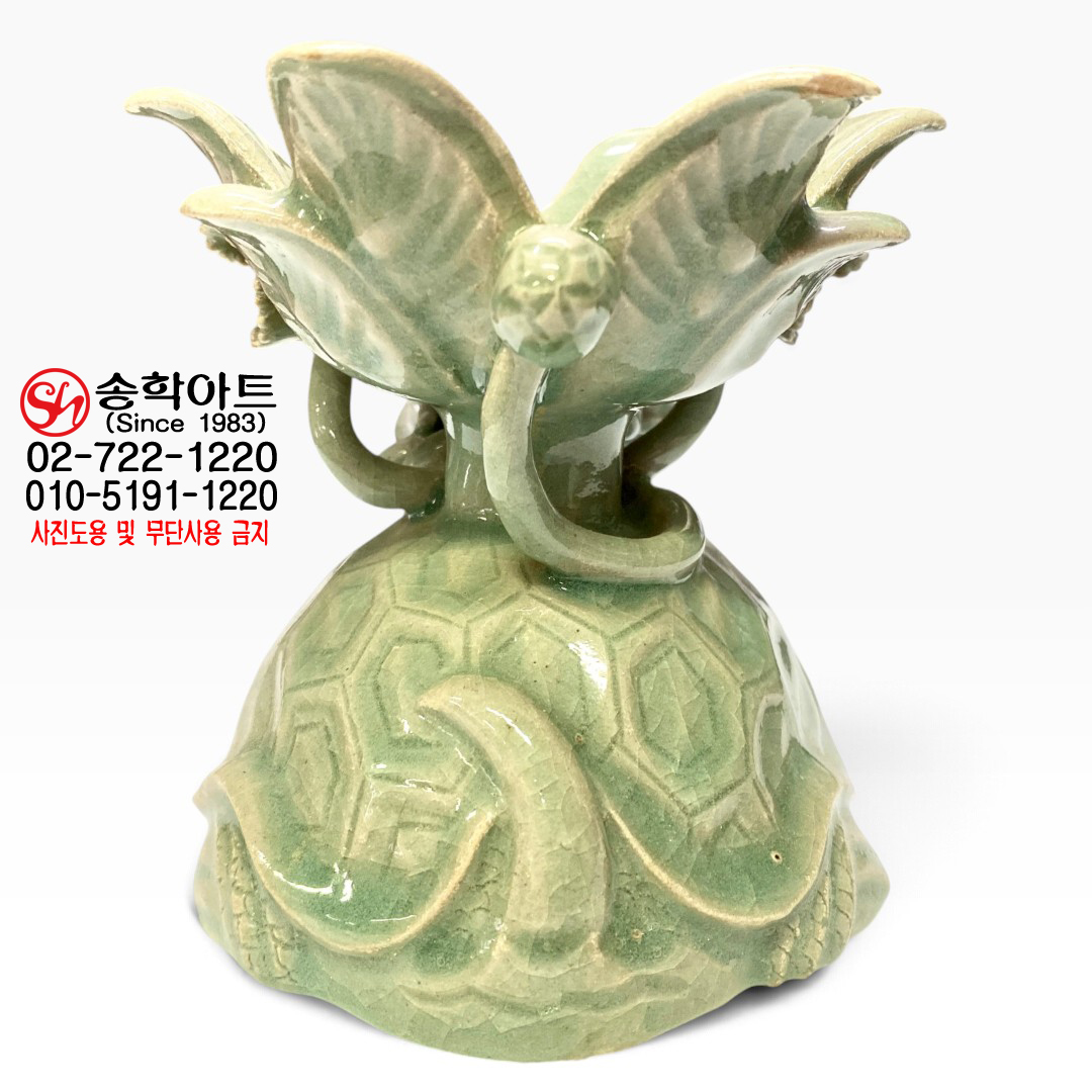 1960~1970년대 고려청자 상형청자 재현 청자 귀룡형 연화잔·잔대 한국 전통 고급 도자기 연꽃잔 잔잔대 잔받침 잔탁 귀빈 VIP바이어 선물 전통 공예품 골동품