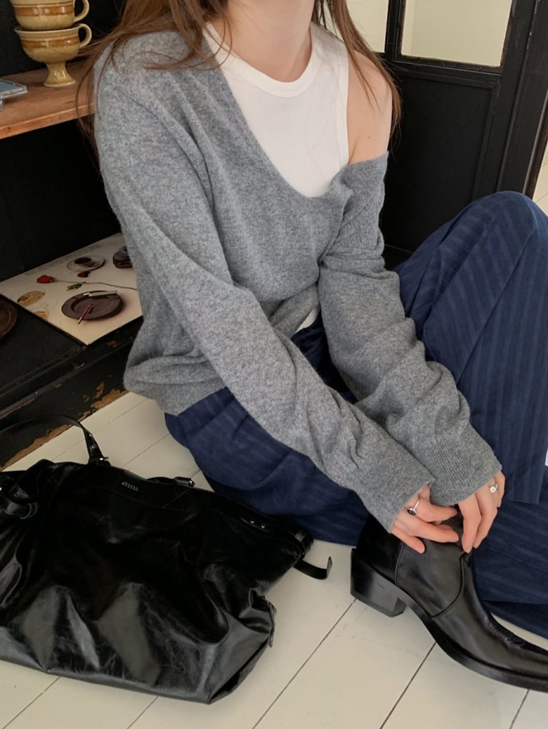 26fw Deep cashmere V-neck knit (3COLOR)