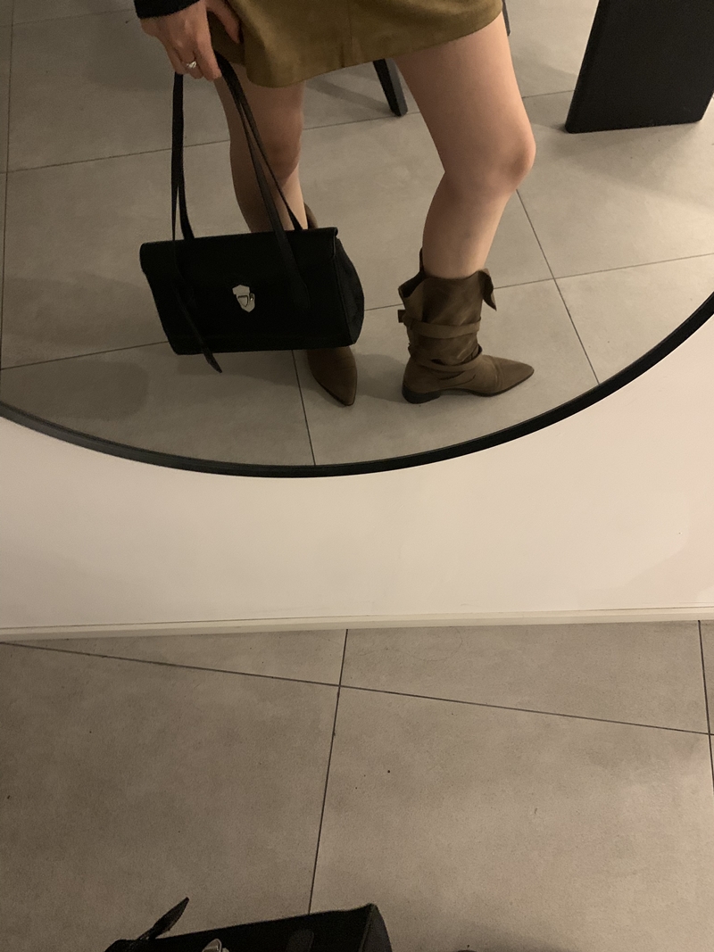26FW DAY NALON BUCKLE BAG