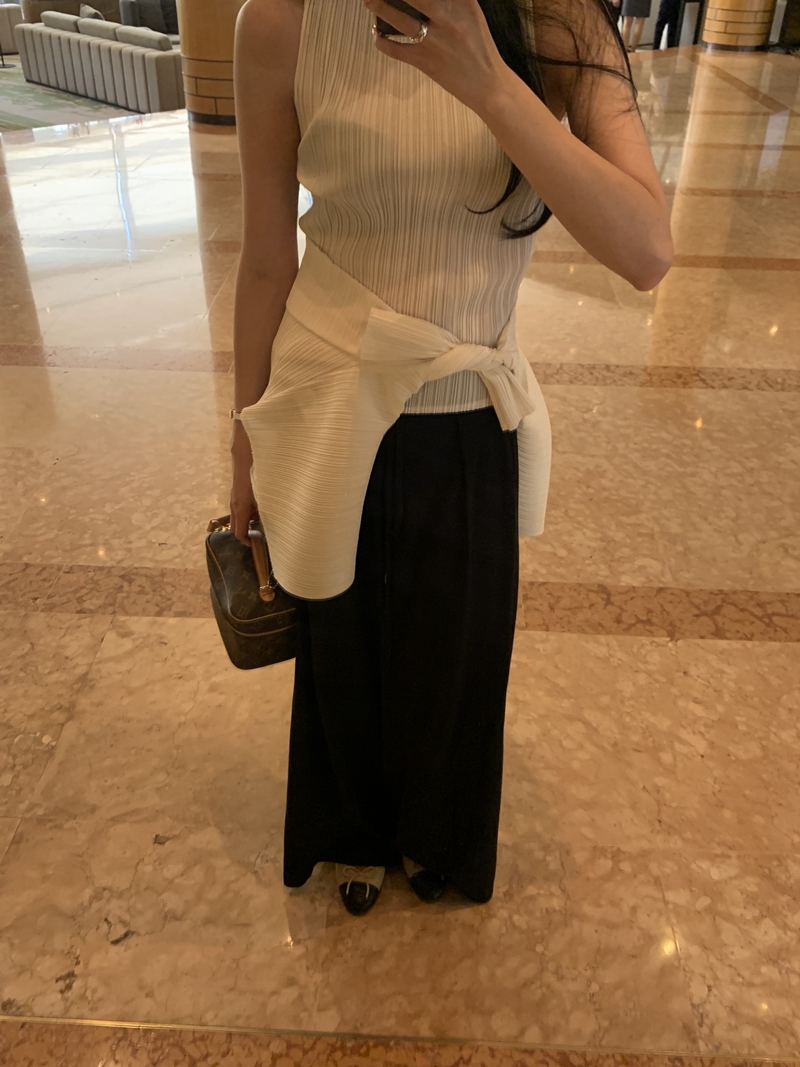 Rumie Pleats sleeveless *premium (3COLOR)