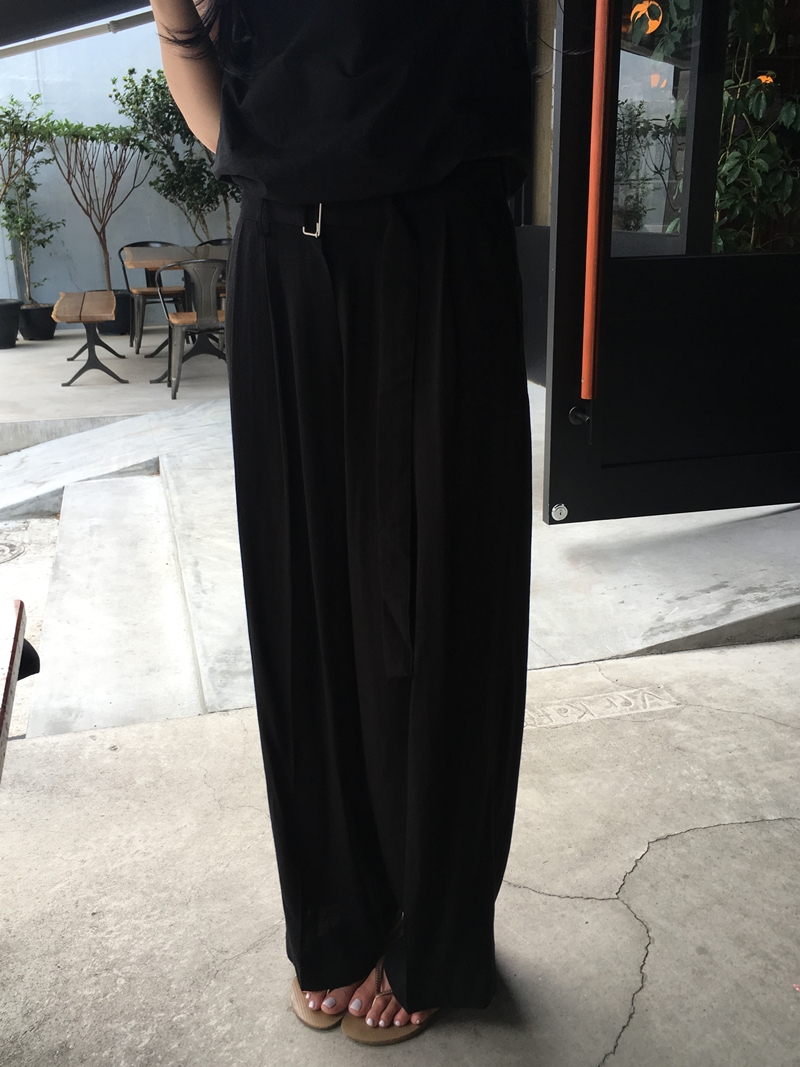 Linen BELT pintuck slacks