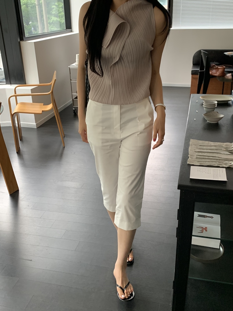 Flower Pleats blouse *premium (pink beige)
