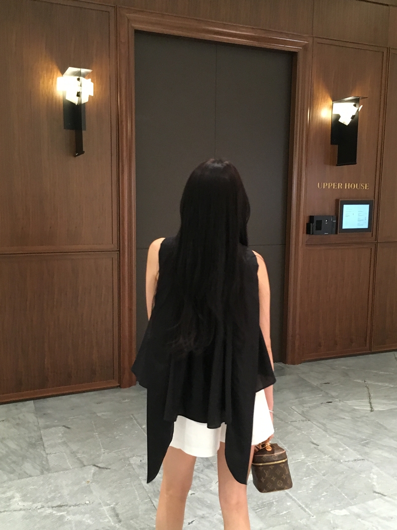 Brunch Tie wrap blouse