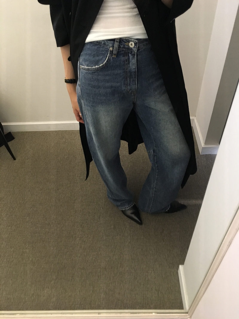 26FW LUMI WASHING DENIM JEANS *HQ