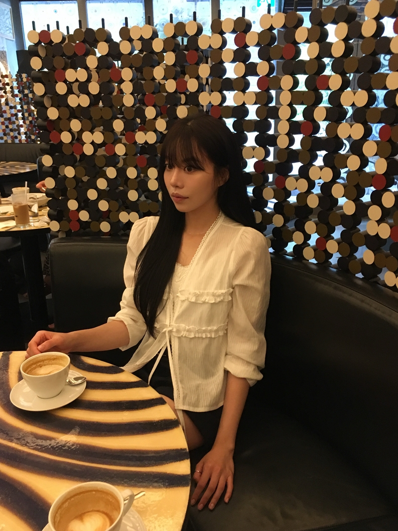 Lino lace cardigan BL