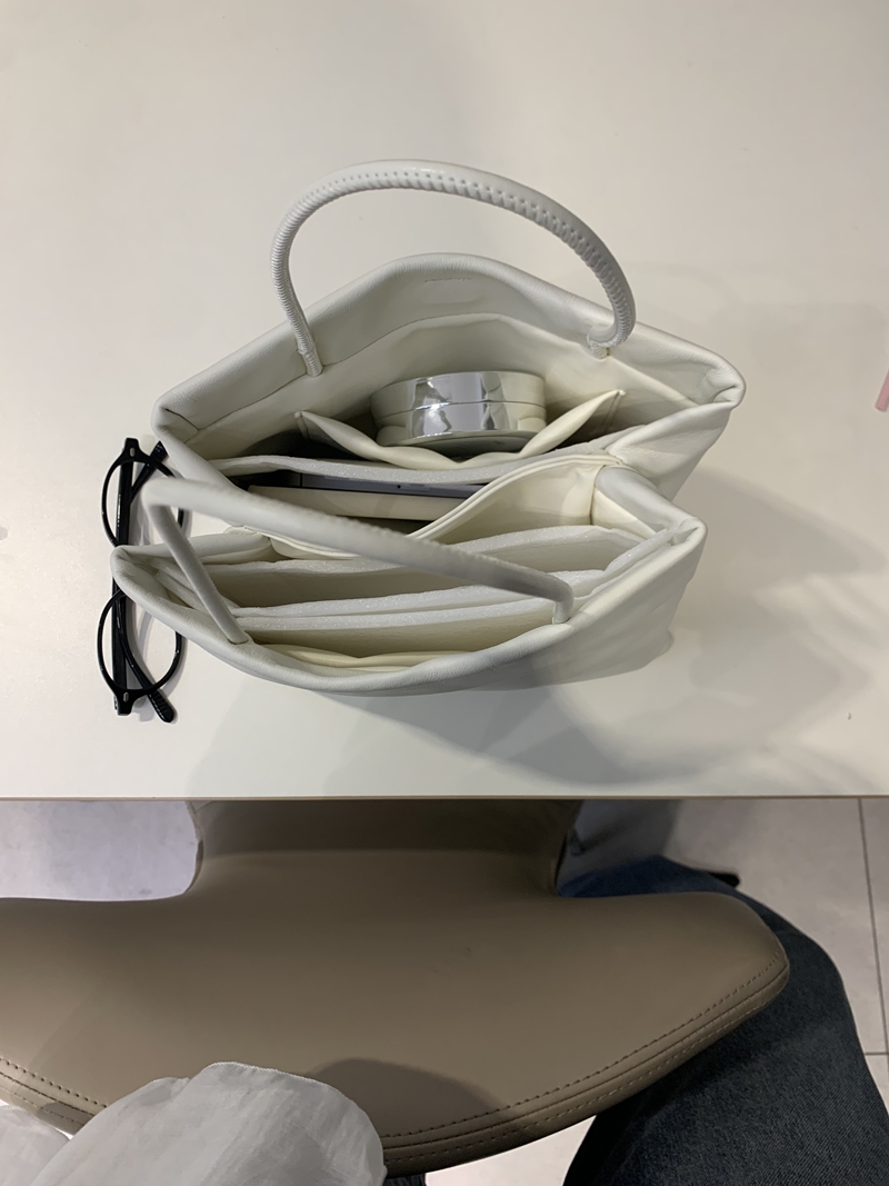 26FW sheepskin tote bag *HQ (2COLOR)
