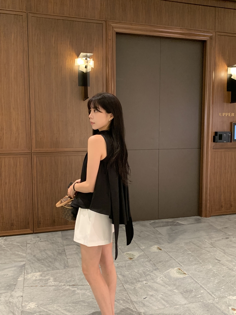 Brunch Tie wrap blouse