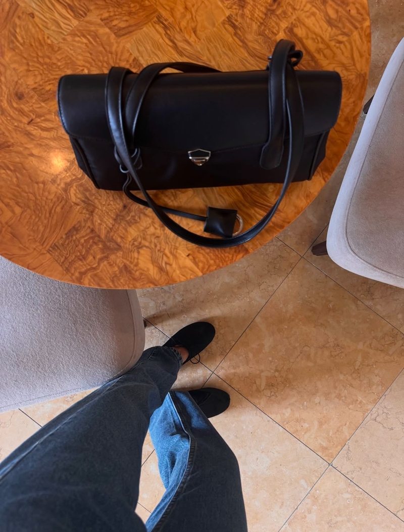 26FW DAY NALON BUCKLE BAG