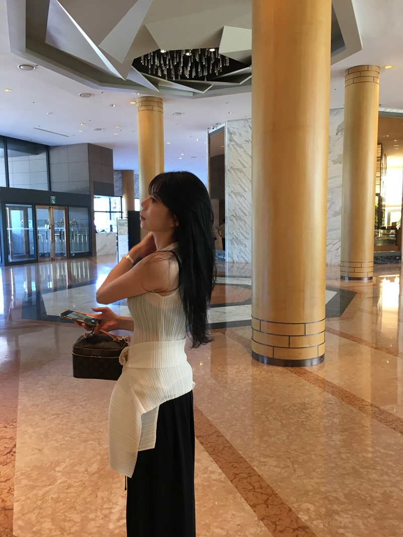 Rumie Pleats sleeveless *premium (3COLOR)