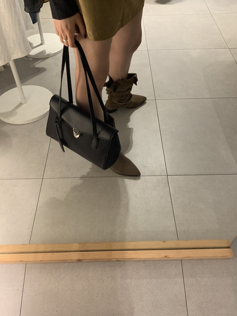 26FW DAY NALON BUCKLE BAG