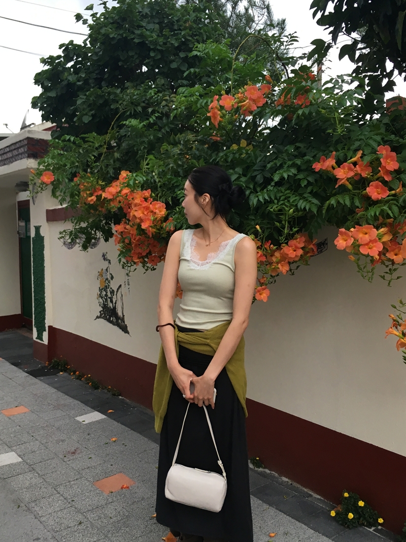 26fw Lace wave top sleeveless (3COLOR)