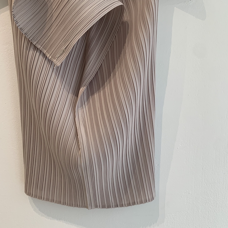 Flower Pleats blouse *premium (pink beige)