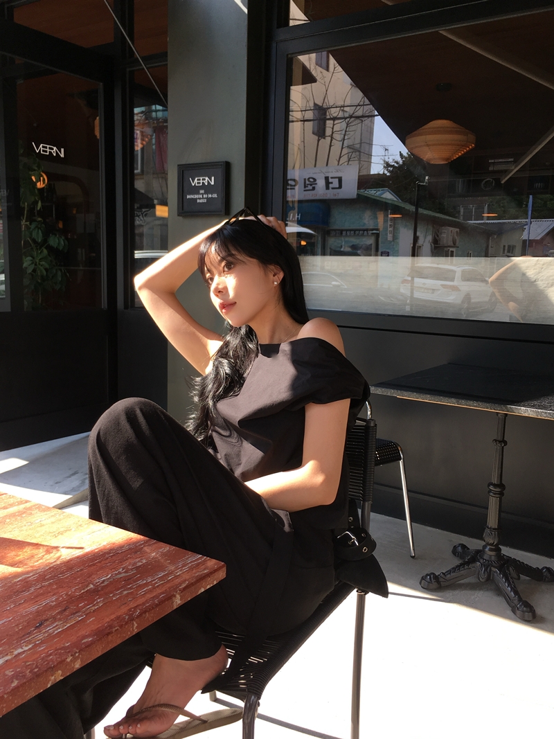 Linen BELT pintuck slacks