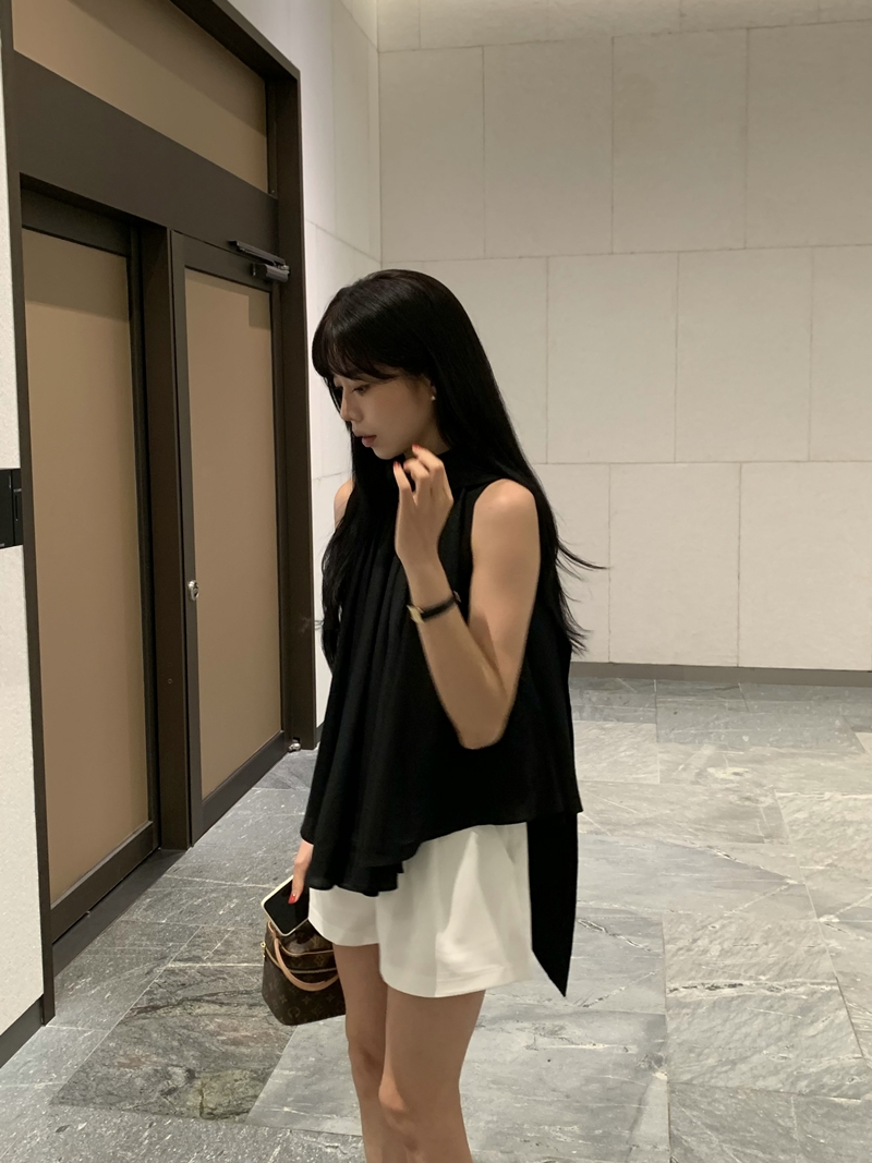 Brunch Tie wrap blouse