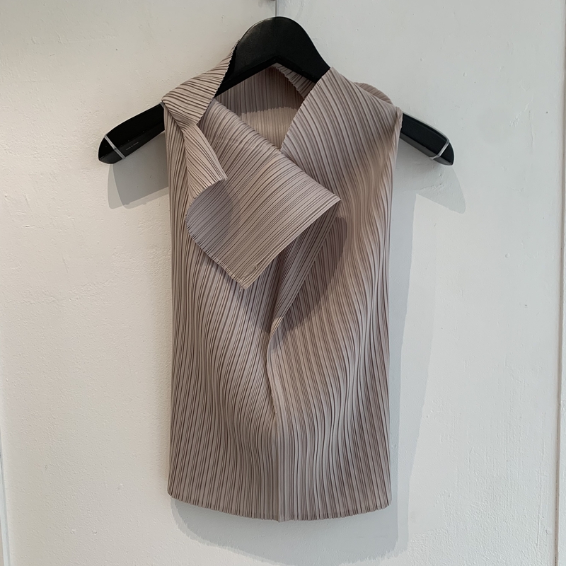 Flower Pleats blouse *premium (pink beige)