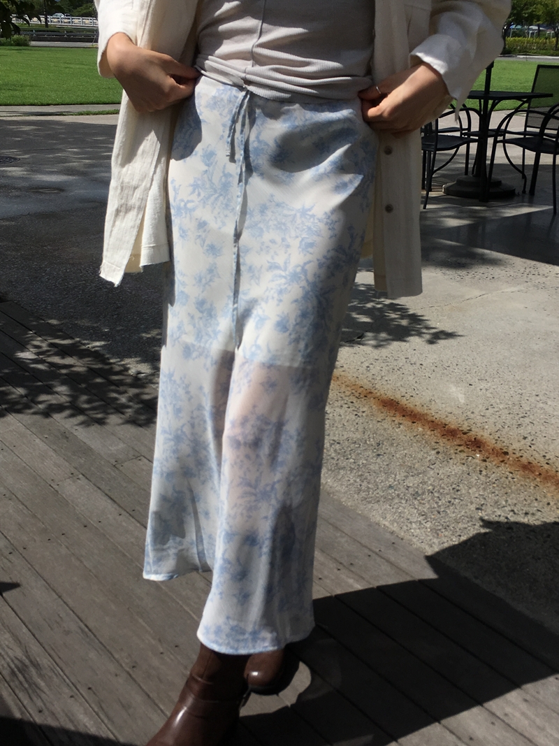 26FW FLOWER see through SK (2COLOR)