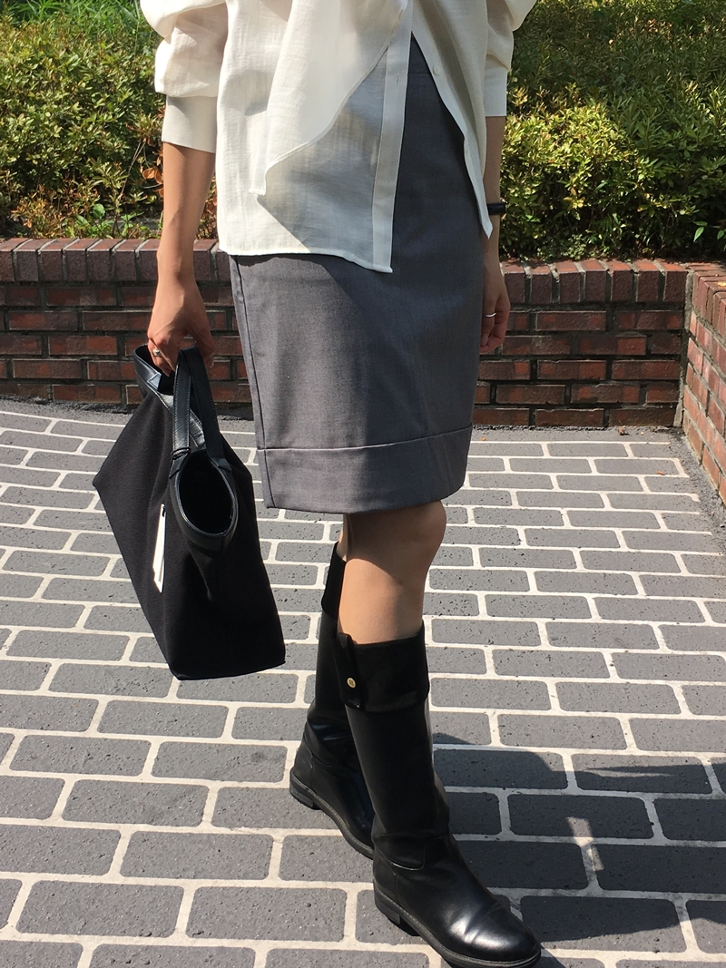 26FW WOOL CARVE H- SKIRT (2COLOR)