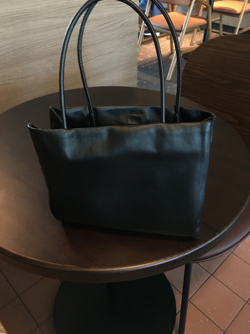 26FW sheepskin tote bag *HQ (2COLOR)