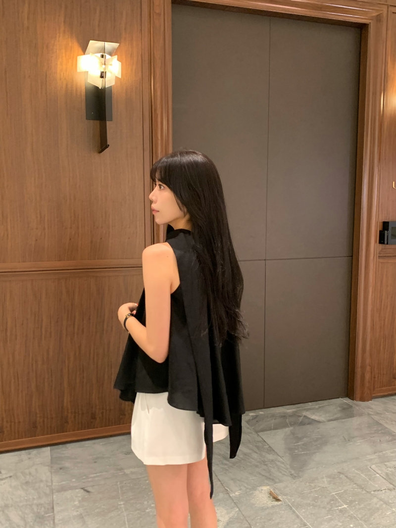 Brunch Tie wrap blouse