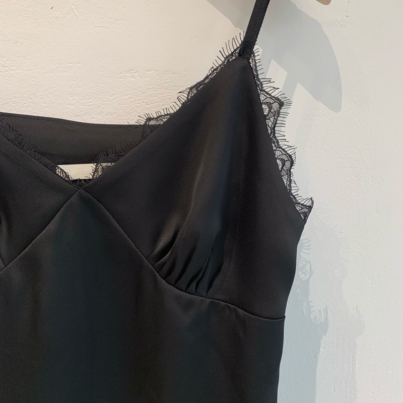 MOLD Satin lace SLEEVELESS *(2COLOR)