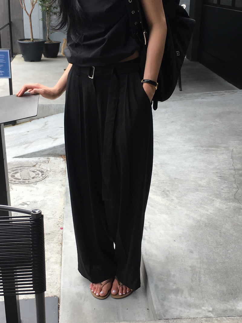 Linen BELT pintuck slacks