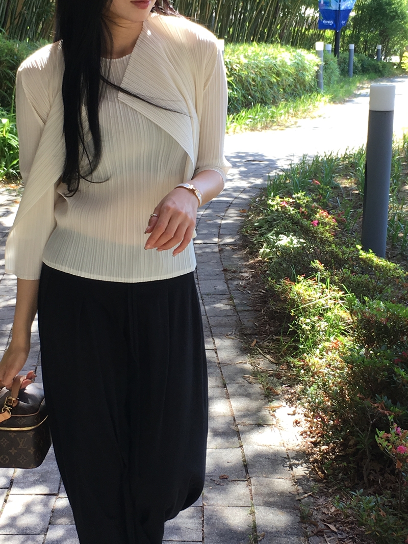 Rumie Pleats cardigan*premium (3COLOR)