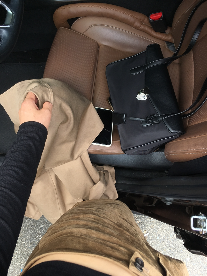 26FW DAY NALON BUCKLE BAG
